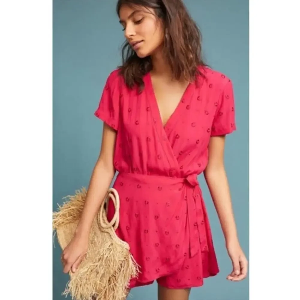 Anthropologie Fuchsia Romper Embroidered dot pattern size M - Picture 1 of 9